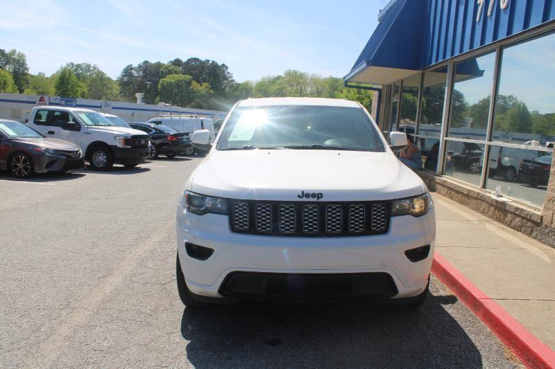 Jeep Grand Cherokee Laredo X 4x4 2021