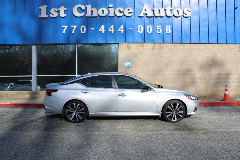 Nissan Altima 2.5 SR Sedan 2019