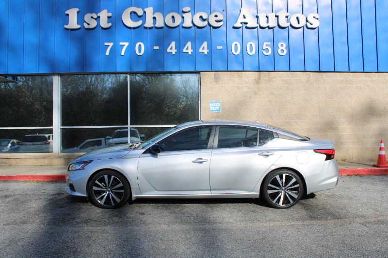 Nissan Altima 2.5 SR Sedan 2019