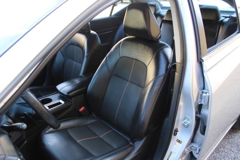 Nissan Altima 2.5 SR Sedan 2019