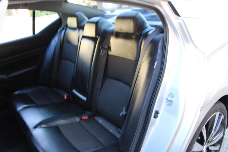 Nissan Altima 2.5 SR Sedan 2019