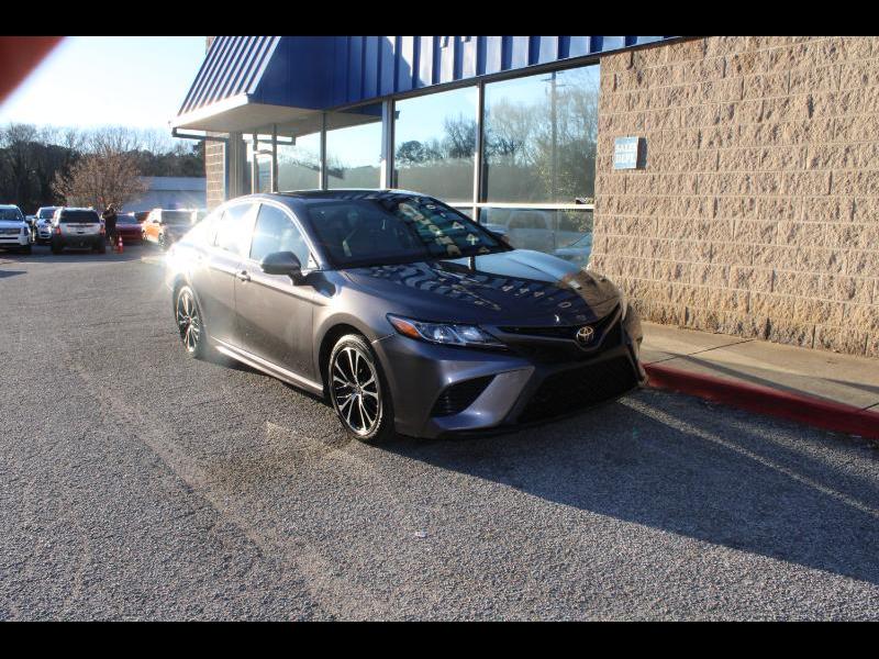 2020 Toyota Camry SE Auto (Natl)