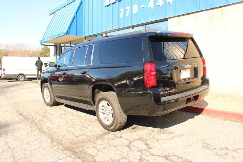 Chevrolet Suburban 4WD 4dr LT 2020