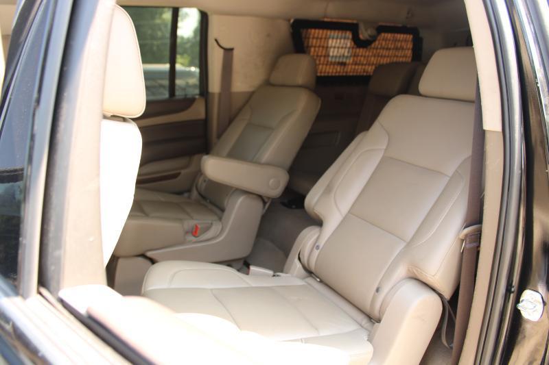 Chevrolet Suburban 4WD 4dr LT 2020