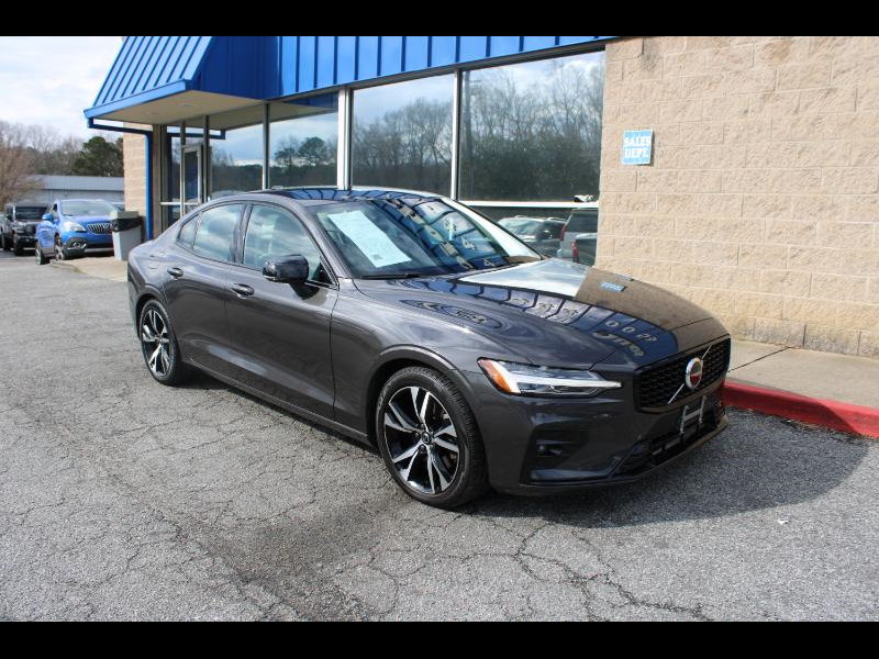 2023 Volvo S60 B5 Core Dark Theme AWD