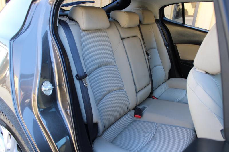 Mazda MAZDA3 5dr HB Man i Touring 2016