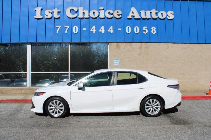 Toyota Camry XLE Auto (Natl) 2018