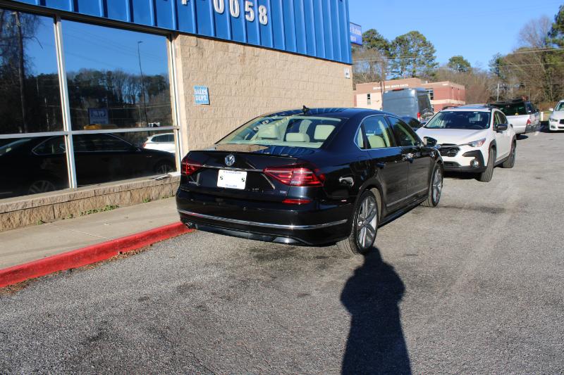 Volkswagen Passat 2.0T SE R-Line Auto 2019