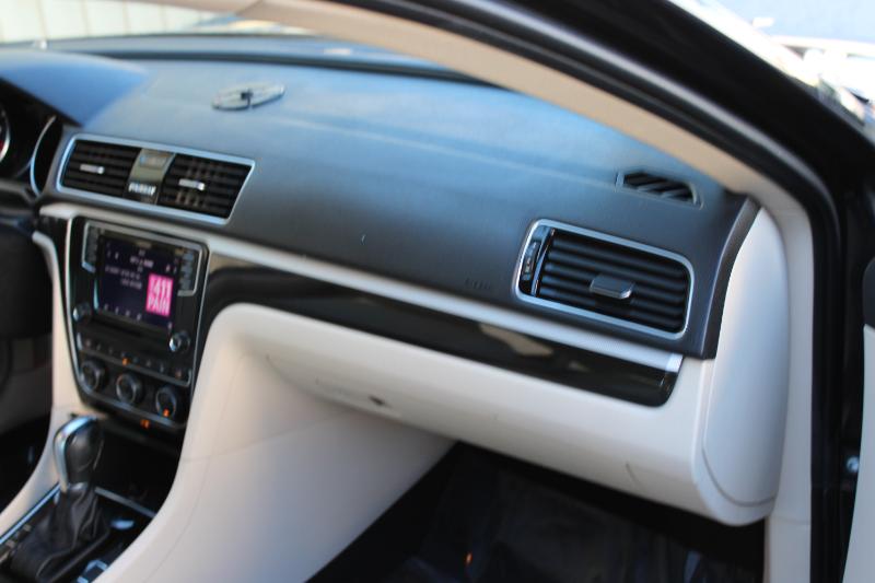 Volkswagen Passat 2.0T SE R-Line Auto 2019