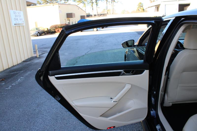 Volkswagen Passat 2.0T SE R-Line Auto 2019