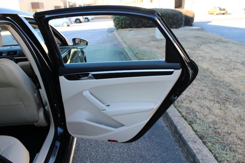 Volkswagen Passat 2.0T SE R-Line Auto 2019