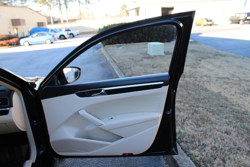 Volkswagen Passat 2.0T SE R-Line Auto 2019