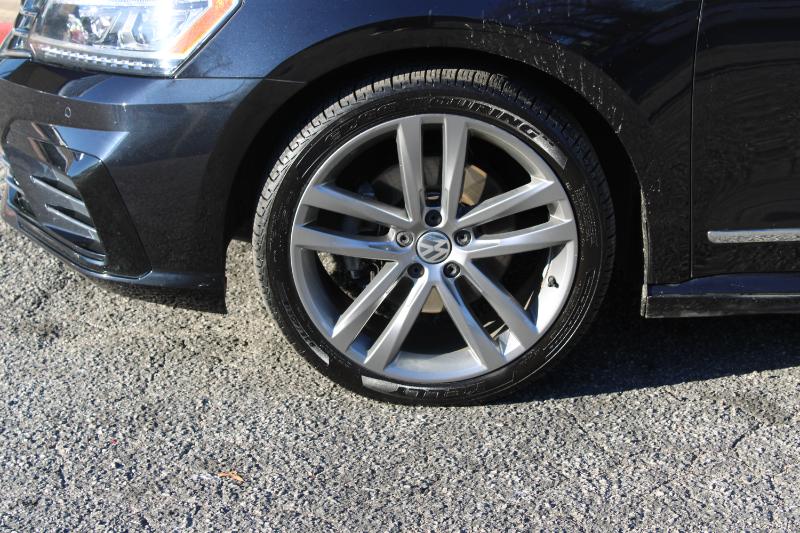 Volkswagen Passat 2.0T SE R-Line Auto 2019