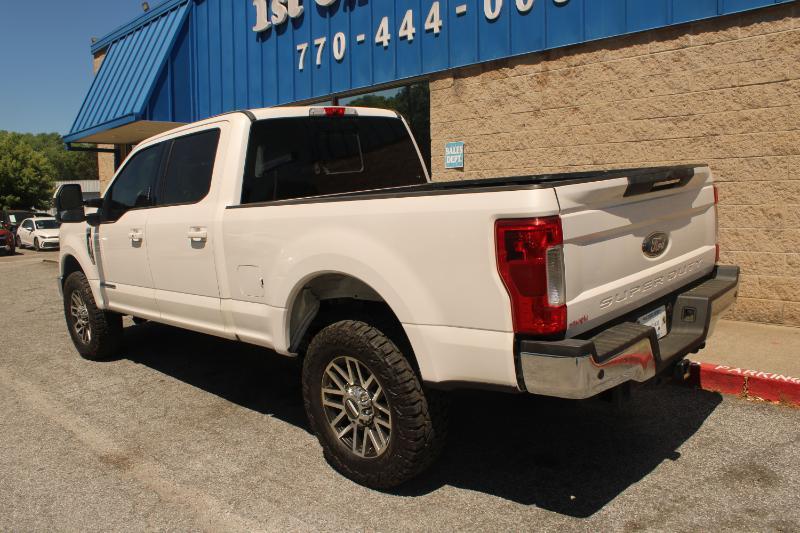 Ford Super Duty F-250 SRW Lariat 4WD Crew Cab 8' Box 2019