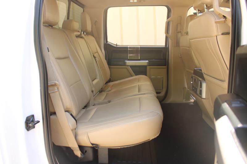 Ford Super Duty F-250 SRW Lariat 4WD Crew Cab 8' Box 2019