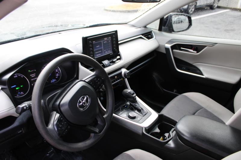 Toyota RAV4 Hybrid XLE AWD (Natl) 2020