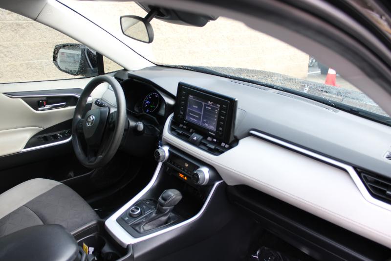 Toyota RAV4 Hybrid XLE AWD (Natl) 2020