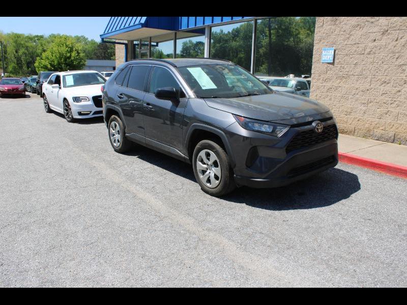 Toyota RAV4 LE FWD (Natl) 2021