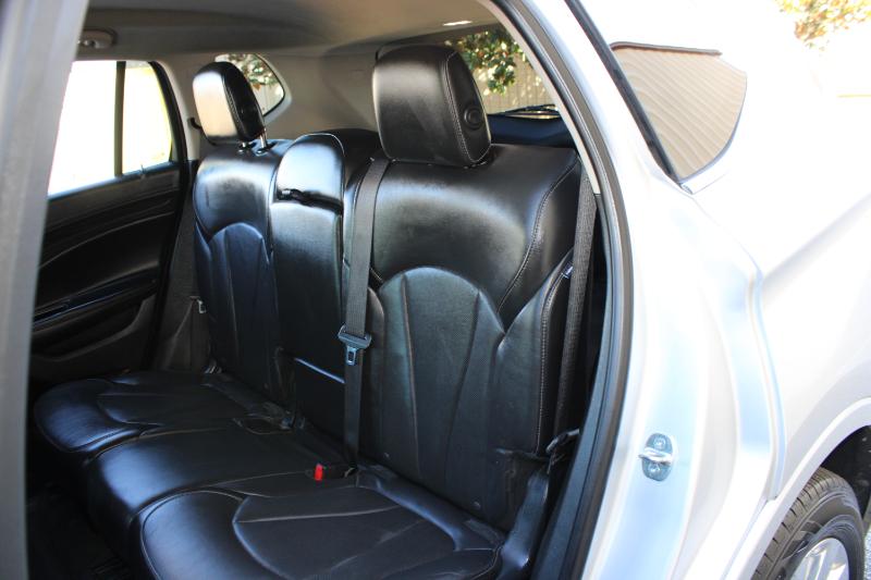 Buick Envision FWD 4dr Essence 2017