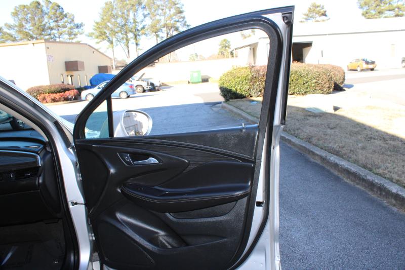 Buick Envision FWD 4dr Essence 2017