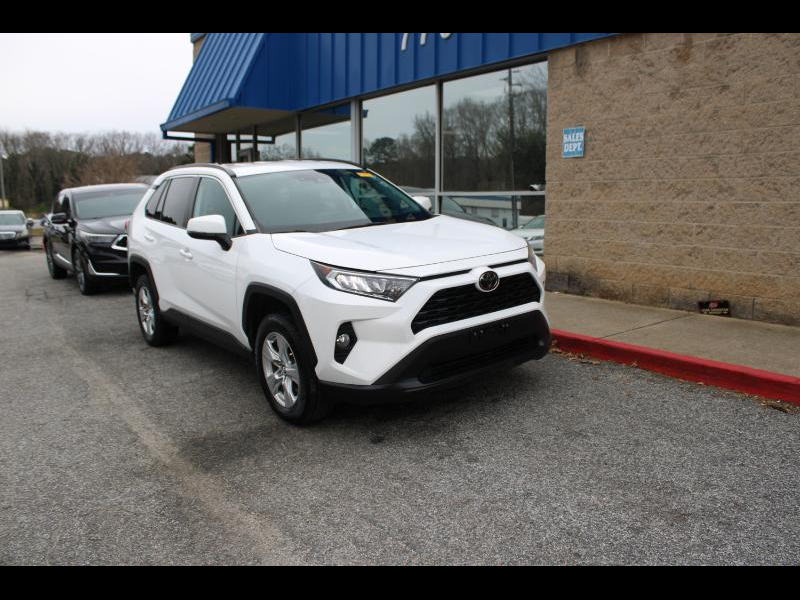 2020 Toyota RAV4 XLE