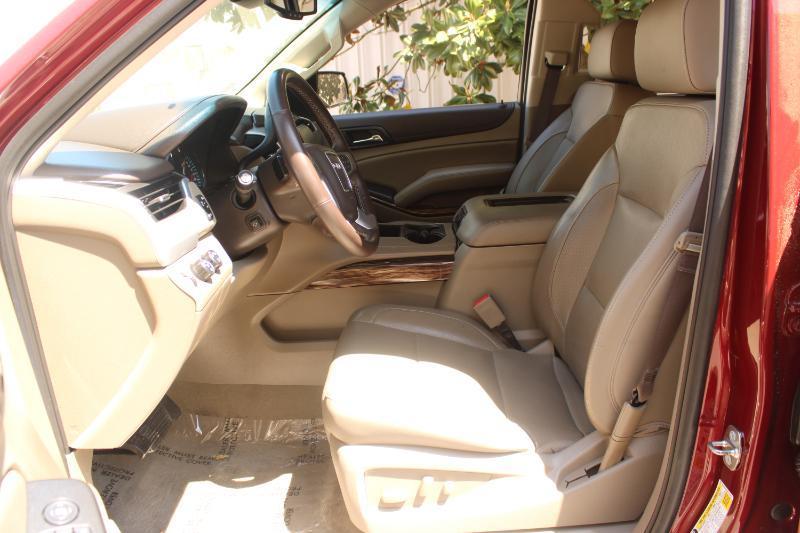 GMC Yukon 4WD 4dr SLT 2017