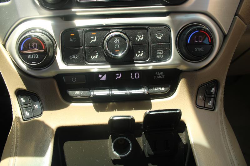 GMC Yukon 4WD 4dr SLT 2017