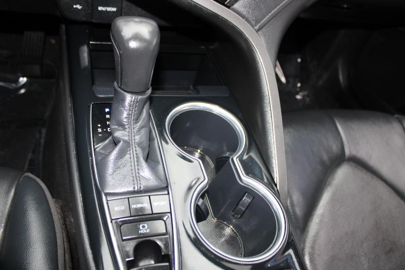 Toyota Camry XSE Auto (Natl) 2020