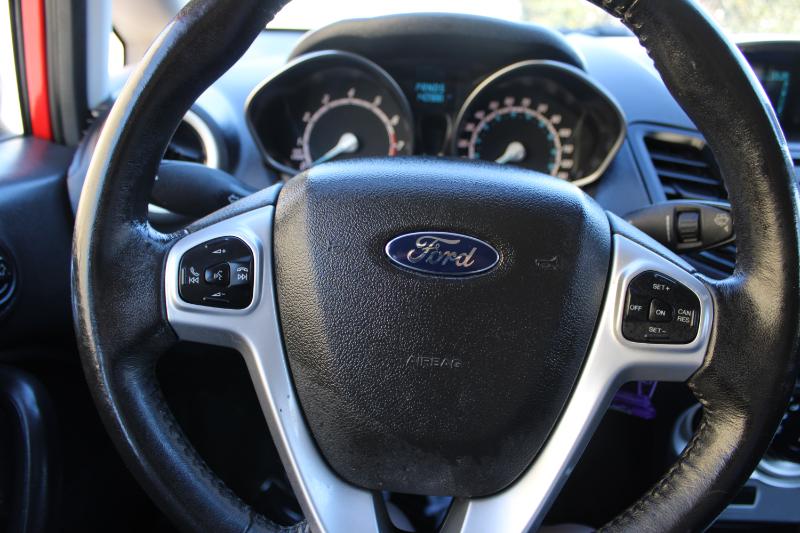 Ford Fiesta 5dr HB SE 2015