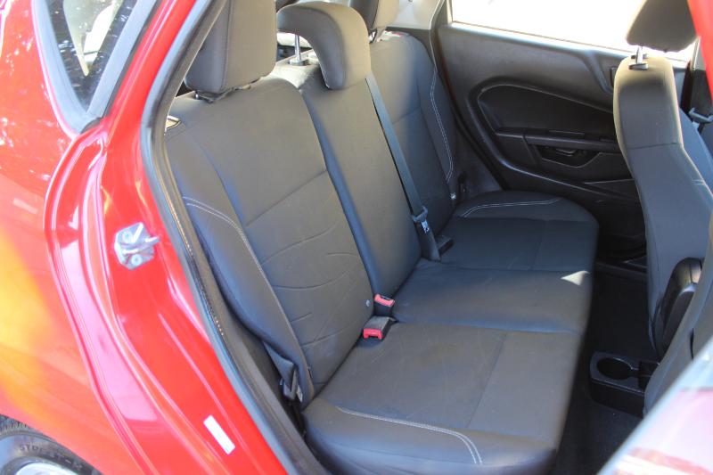 Ford Fiesta 5dr HB SE 2015