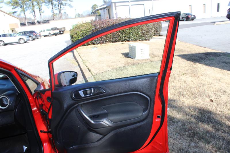 Ford Fiesta 5dr HB SE 2015