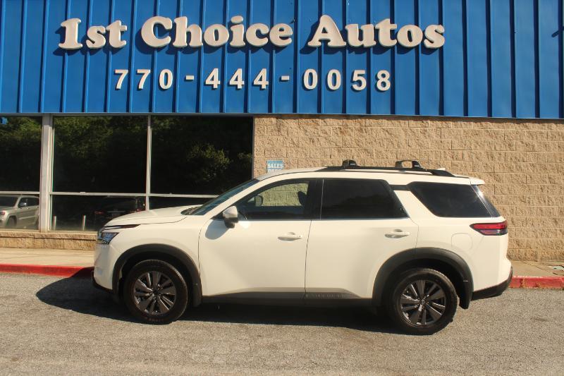 Nissan Pathfinder SV 2WD 2022