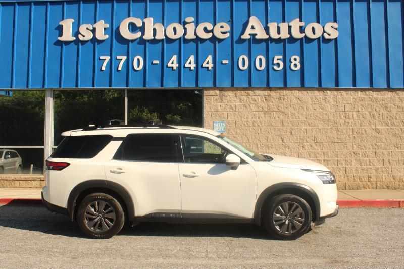 Nissan Pathfinder SV 2WD 2022