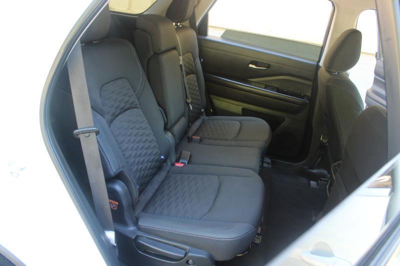 Nissan Pathfinder SV 2WD 2022