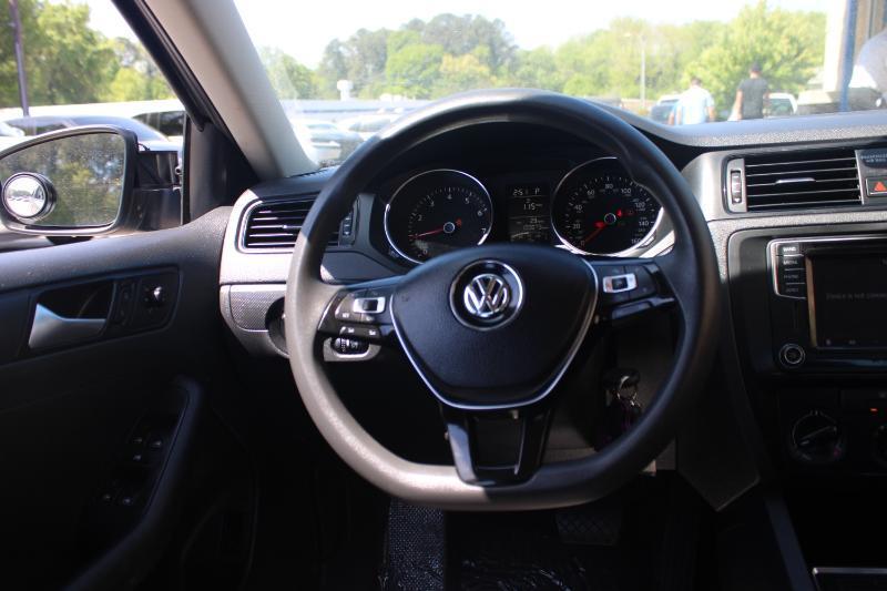 Volkswagen Jetta Sedan 4dr Auto 1.4T S 2016