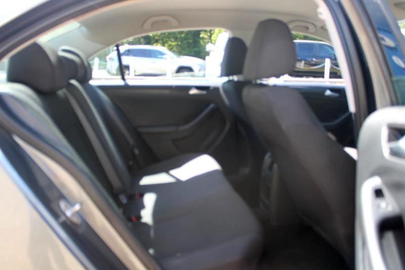 Volkswagen Jetta Sedan 4dr Auto 1.4T S 2016