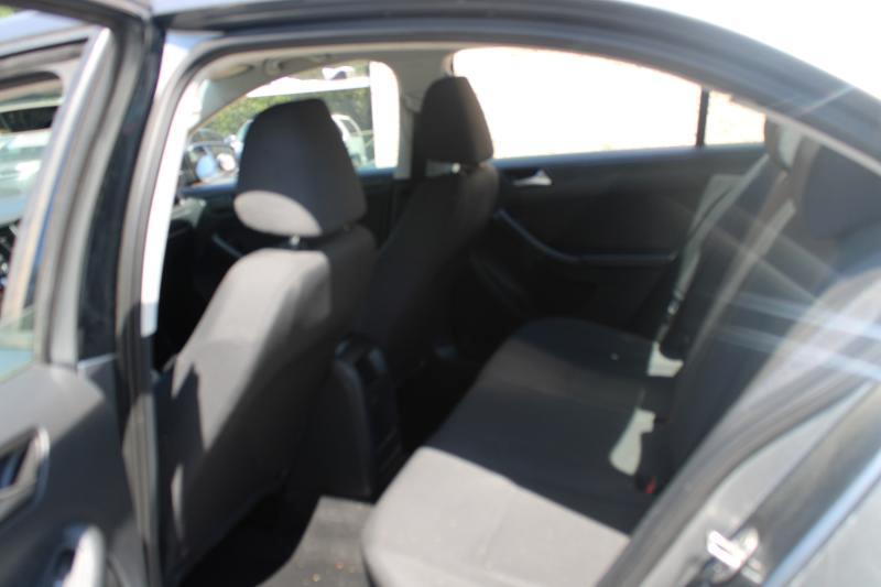 Volkswagen Jetta Sedan 4dr Auto 1.4T S 2016