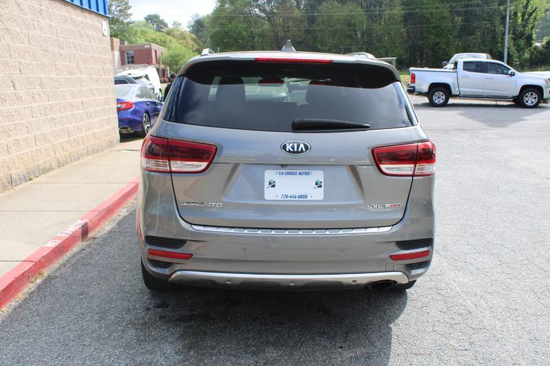 Kia Sorento FWD 4dr 2.0T SXL 2016