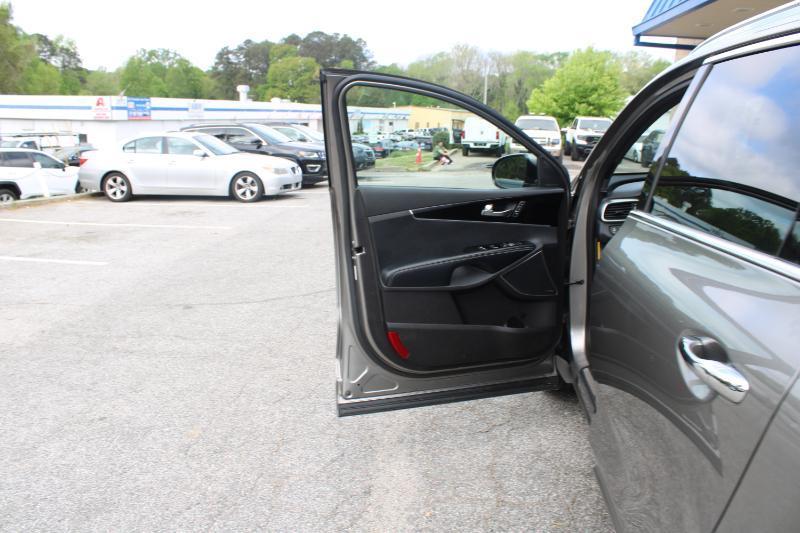 Kia Sorento FWD 4dr 2.0T SXL 2016