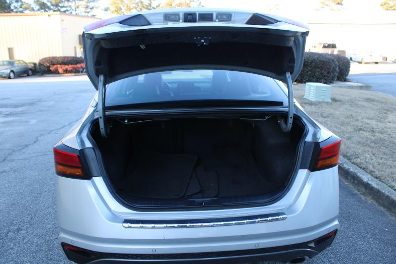 Nissan Altima 2.5 SR Sedan 2021