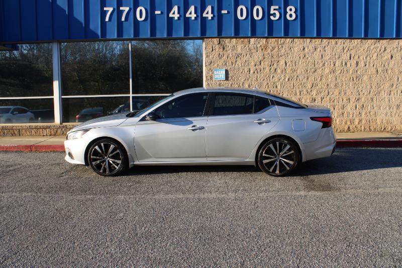 Nissan Altima 2.5 SR Sedan 2021