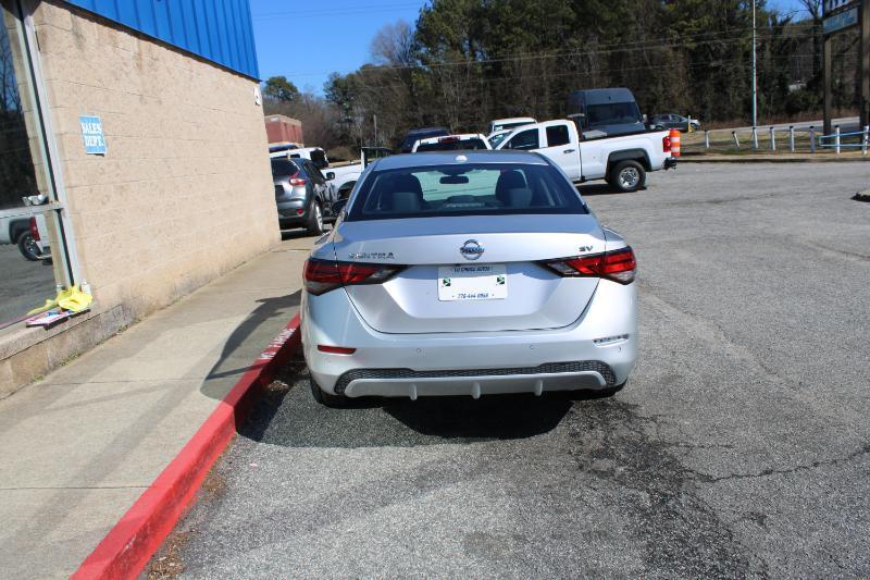 Nissan Sentra SV CVT 2021