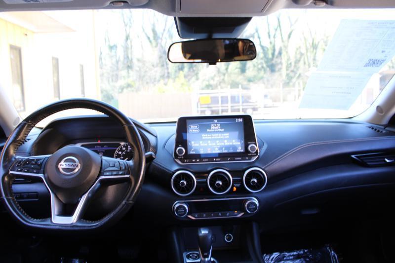 Nissan Sentra SV CVT 2021