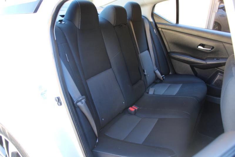 Nissan Sentra SV CVT 2021