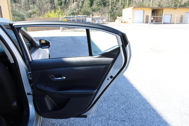 Nissan Sentra SV CVT 2021