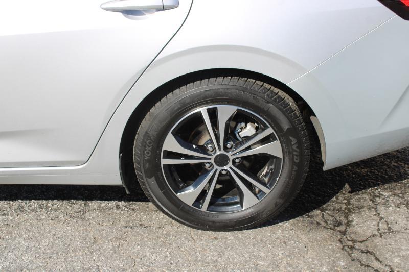 Nissan Sentra SV CVT 2021