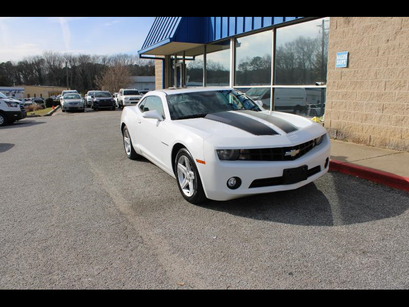 2011 Chevrolet Camaro 2dr Cpe 1LT