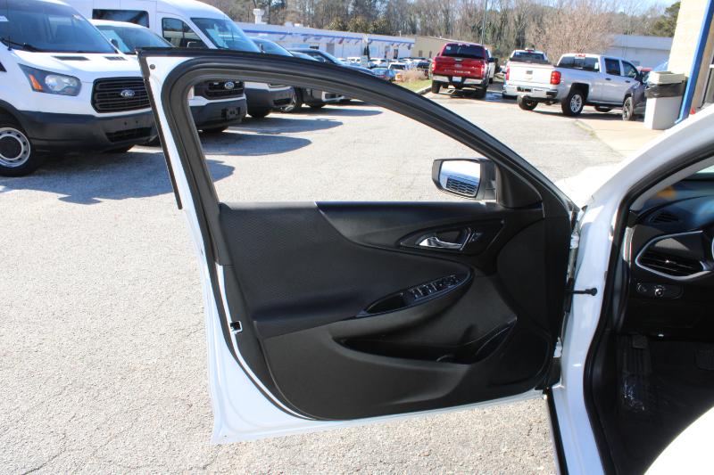 Chevrolet Malibu 4dr Sdn LS w/1LS 2017