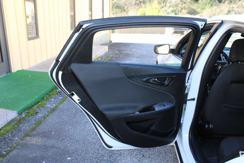 Chevrolet Malibu 4dr Sdn LS w/1LS 2017