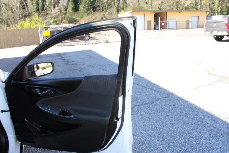 Chevrolet Malibu 4dr Sdn LS w/1LS 2017